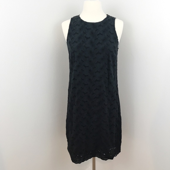 Tommy Bahama Dresses & Skirts - Tommy Bahama Floral Lace Sheath Cocktail Dress